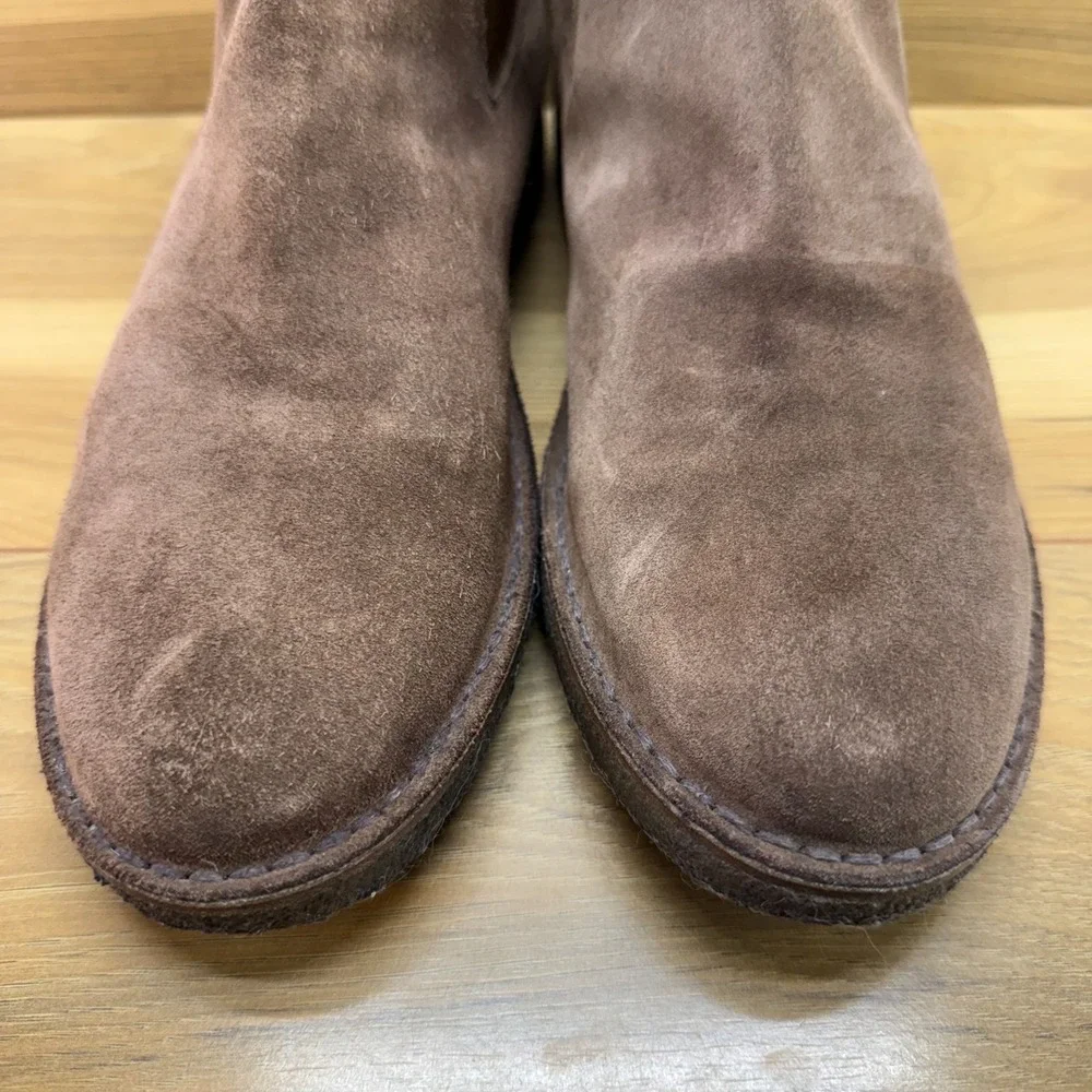 Barney's New York Suede Chelsea Boots Mens 10 M Crepe Gum Sole Desert FLAWED